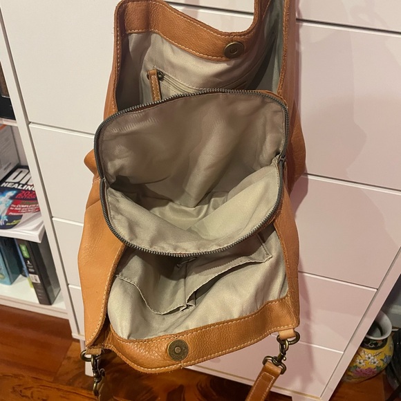 Brown Leather Shoulder Bag - Picture 4 of 5